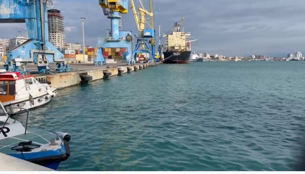 Na i sollën në shtëpi mbetjet e rrezikshme. Prokuroria sekuestro për&nbsp;kontenierët