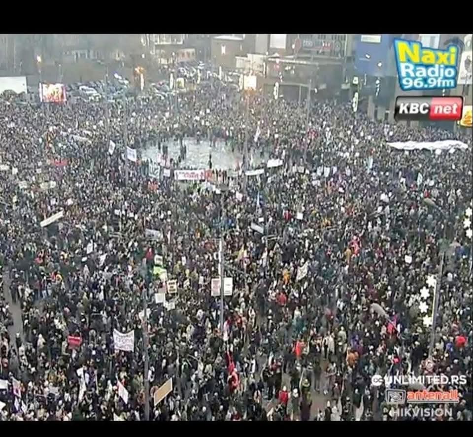 Protesta masive në&nbsp;Beograd