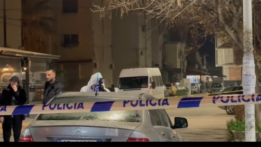 Atentat në Vlorë,plagoset shënjestra dhe një&nbsp;kalimtar