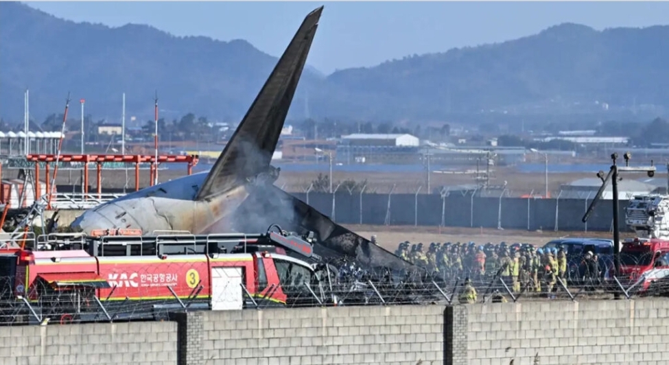 Tragjedi në Korenë e Jugut,përplaset avioni,vdesin 120&nbsp;pasagjerë