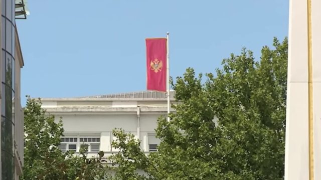 Mali i Zi drejt shkurtimit të orarit të punës. Nga 8 në 7&nbsp;orë.