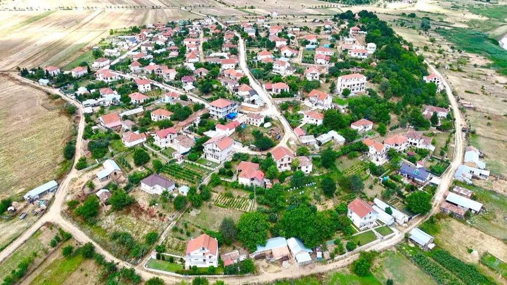 Minoriteti maqedonas: Kryeministri Mickovski pritet të vizitojë&nbsp;Pustecin