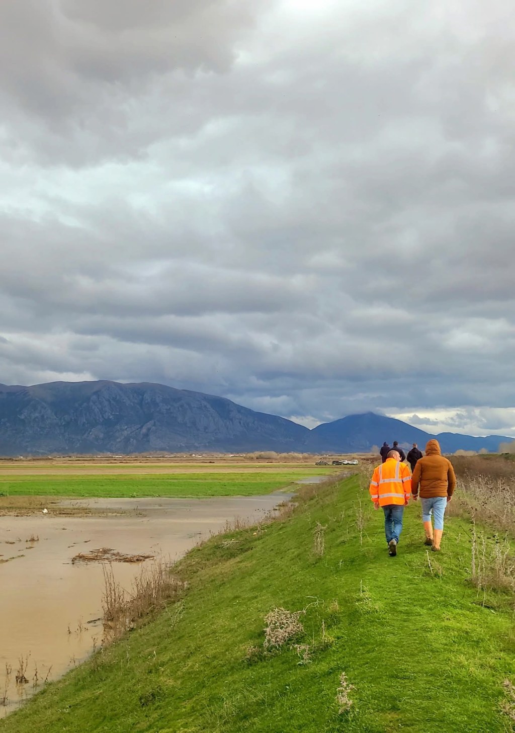 Maliq/ Këshilltarët e opozitës,llogari bashkisë për gjendjen e digave dhe rezervuarëve