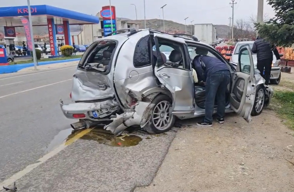 Aksidentet / 200 të vdekur dhe 231 të plagosur rëndë,bilanc lufte në&nbsp;Shqipëri