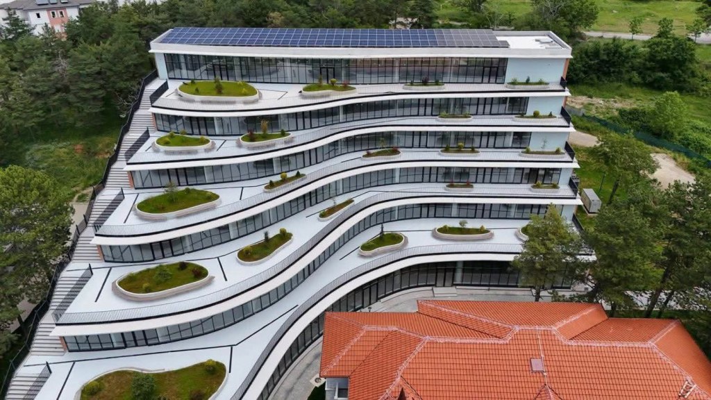 Korçë/ 4 milion euro për Polin e Dijes, por në 5 vite kemi humbur 2 300 studentë