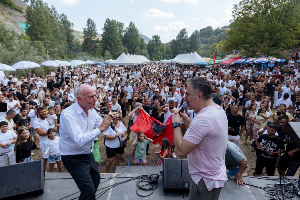 Mokra N’ Fest / Traditë shekullore, histori dhe qindra të kthyer në&nbsp;vendlindje